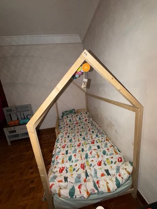 Cama Montessori Casita Madera + Colchón