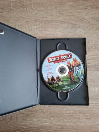 DVD Astérix y Obélix Contra César