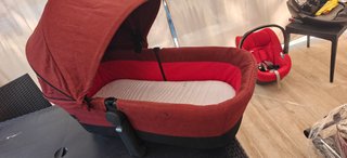 Cybex Priam Premium 3 en 1: Chasis, Silla y Capazo