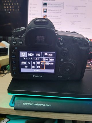 Canon 5DSR Cámara DSLR sin objetivo