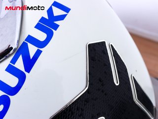 SUZUKI B-KING 1300