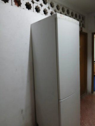 Nevera blanca