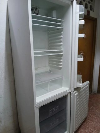 Nevera blanca
