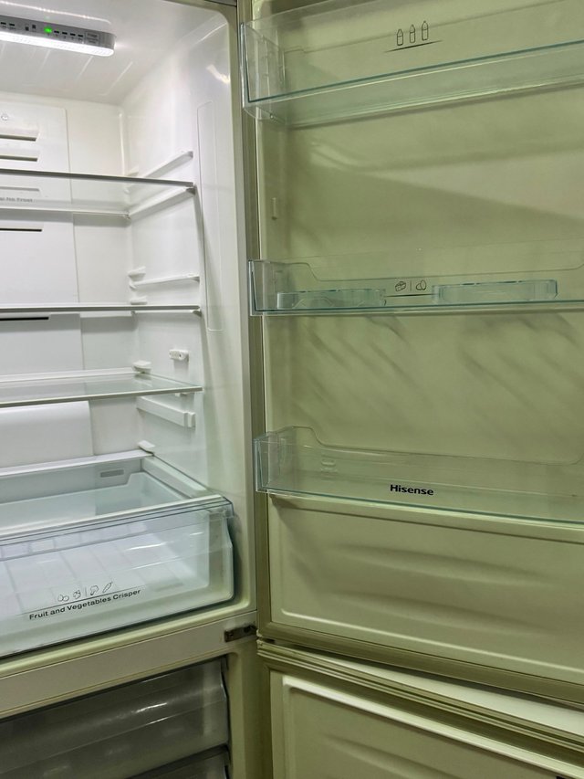 FRIGORÍFICO COMBI NO FROST HISENSE A+ BLANCO