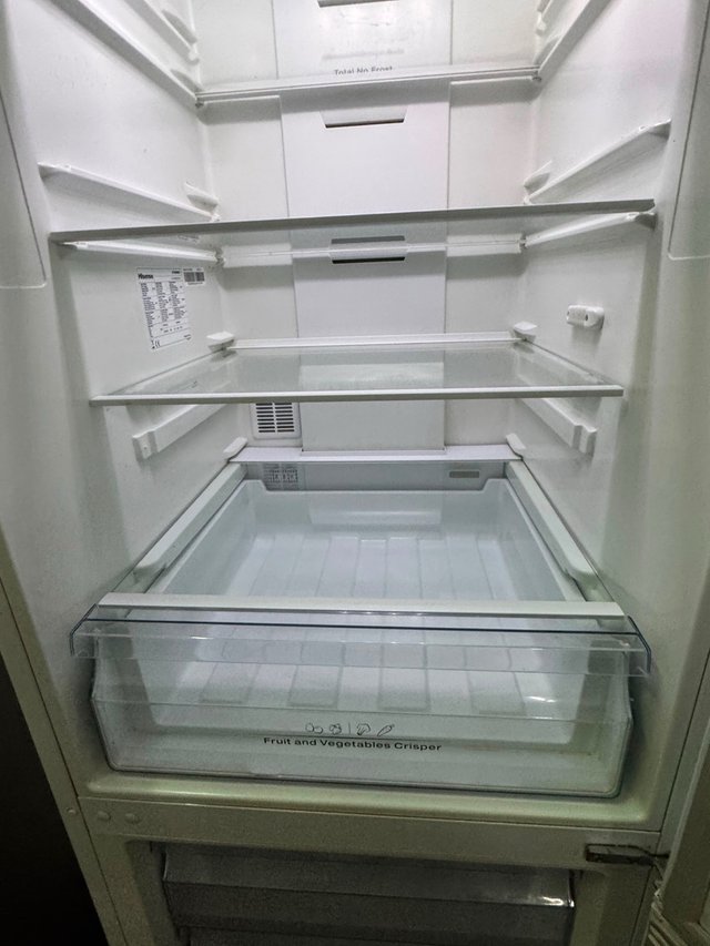 FRIGORÍFICO COMBI NO FROST HISENSE A+ BLANCO