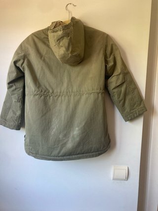 Parka niña verde con capucha Talla 11/12
