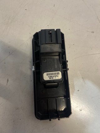 Mando Elevalunas Trasero Derecho Range Rover