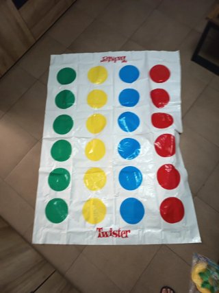 Juego de mesa Twister de MB