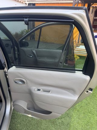 Renault Grand Scenic 2.0dci 1 propietario