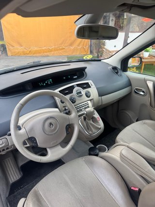 Renault Grand Scenic 2.0dci 1 propietario