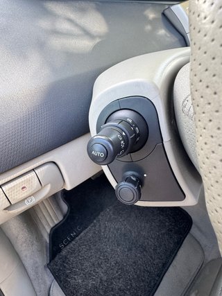 Renault Grand Scenic 2.0dci 1 propietario