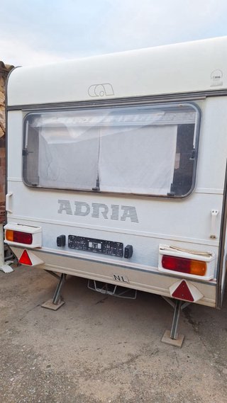 Caravana Adria Prima 410