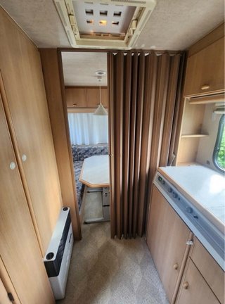 Caravana Adria optima