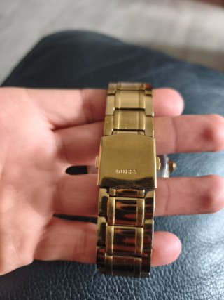 Reloj Guess Horizon Hombre Negro y Dorado
