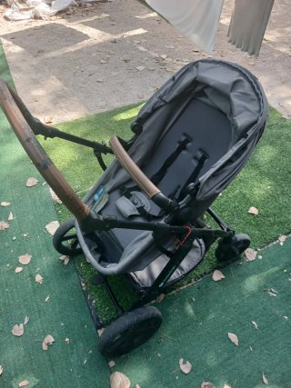 Carrito de bebé gris Kinderkraft
