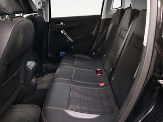 Peugeot 2008 PureTech 130 S&S Allure 96 kW (130 CV)