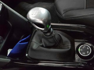 Peugeot 2008 PureTech 130 S&S Allure 96 kW (130 CV)
