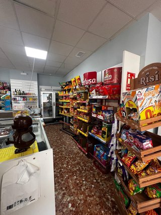 Traspaso tienda de alimentacion.