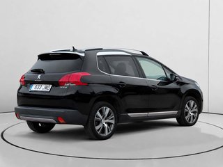 Peugeot 2008 PureTech 130 S&S Allure 96 kW (130 CV)