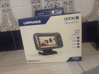 Sonda Lowrance Hook2 4x y bateria, soporte aparte