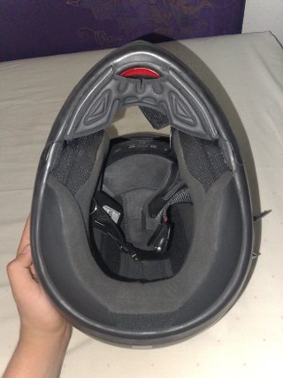 Casco de moto Airoh negro