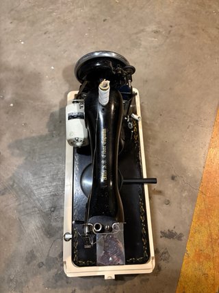 Máquina de coser Alfa vintage