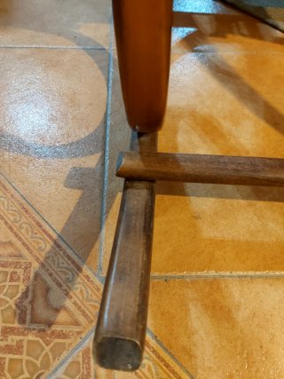 Mecedora antigua madera y ratán