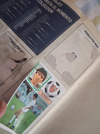 Album liga este 83 84 con 257 cromos