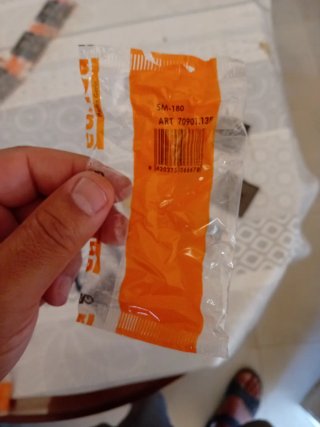 Enchufes e interruptores varios
