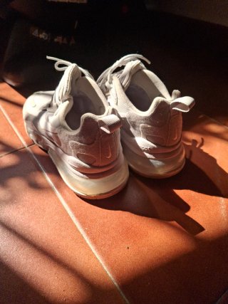 Zapatillas Nike Talla 37.5 Beige/Blanco