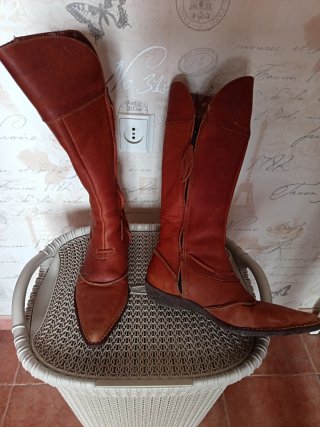 Botas cuero Marrones Talla 38-39