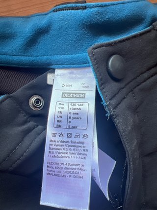 Pantalón trekking niño negro y azul talla 8 años