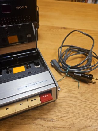 Radio Vintage Sony TC-120