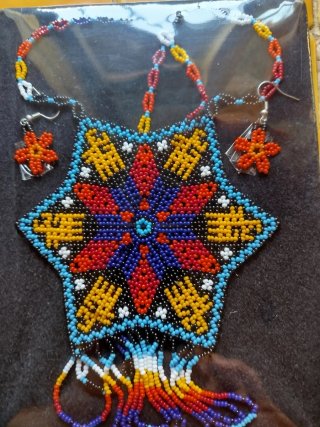 Conjunto Colgante y Pendientes Estrella Artesanal