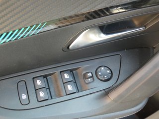 Peugeot 2008 Allure Pack BlueHDI 81kW (110CV)