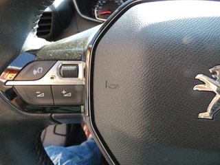 Peugeot 2008 Allure Pack BlueHDI 81kW (110CV)