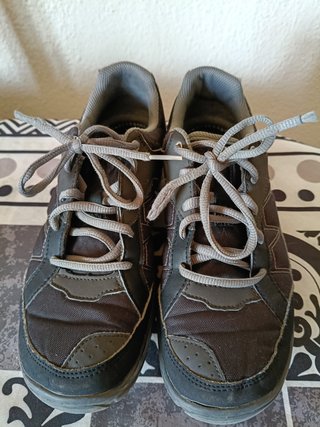 Zapatillas senderismo Quechua Talla 39