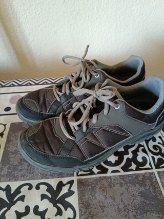 Zapatillas senderismo Quechua Talla 39