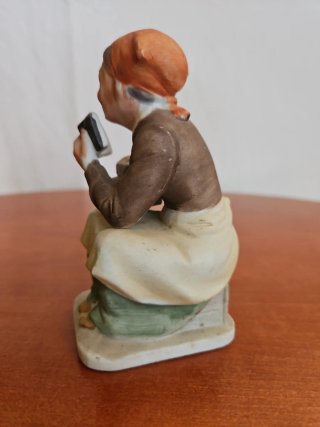 Statuetta porcellana di Capodimonte vintage donna