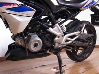 BMW G 310 R