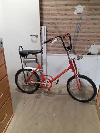 Bicicleta Motoreta Roja