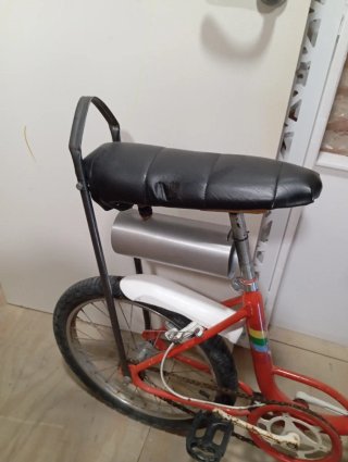 Bicicleta Motoreta Roja