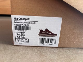 Zapatillas Vans MTE Crosspath Rojas