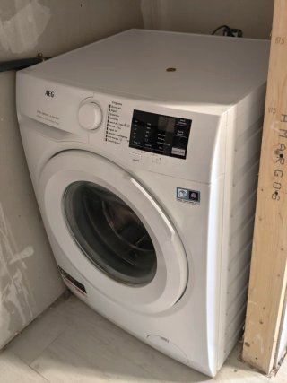 Lavatrice AEG Serie 6000 Lavamat 1-8kg garanzia 10 anni