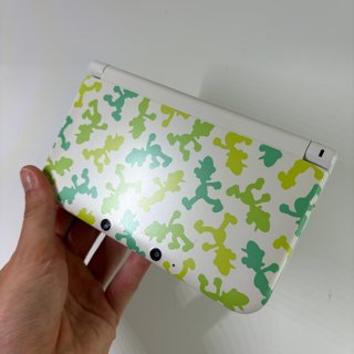 Nintendo 3DS XL Luigi Edition