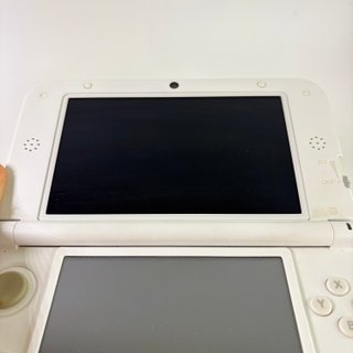 Nintendo 3DS XL Luigi Edition