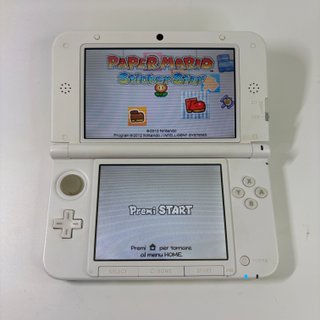 Nintendo 3DS XL Luigi Edition