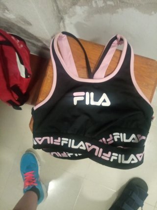 Top deportivo Fila S