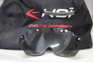 Casco aerodinámico EKOI negro