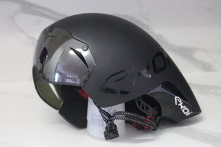 Casco aerodinámico EKOI negro